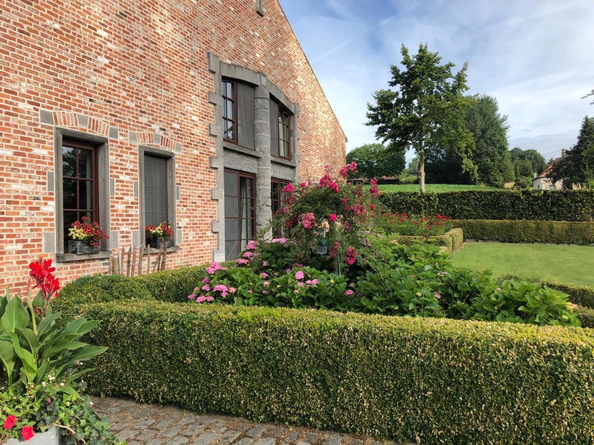 Au Coeur Des Collines, Charmette Villa Ellezelles Exterior photo